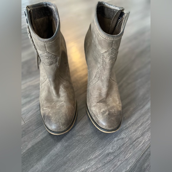 Aldo Western Style Booties - Size 36 - Picture 6 of 7